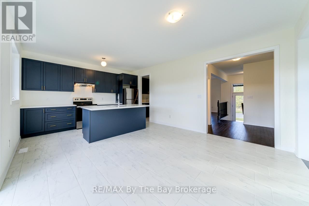 206 MAPLESIDE DRIVE Image 7