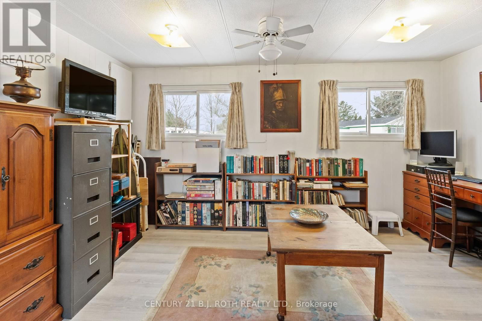 1 ORR DRIVE Image 7