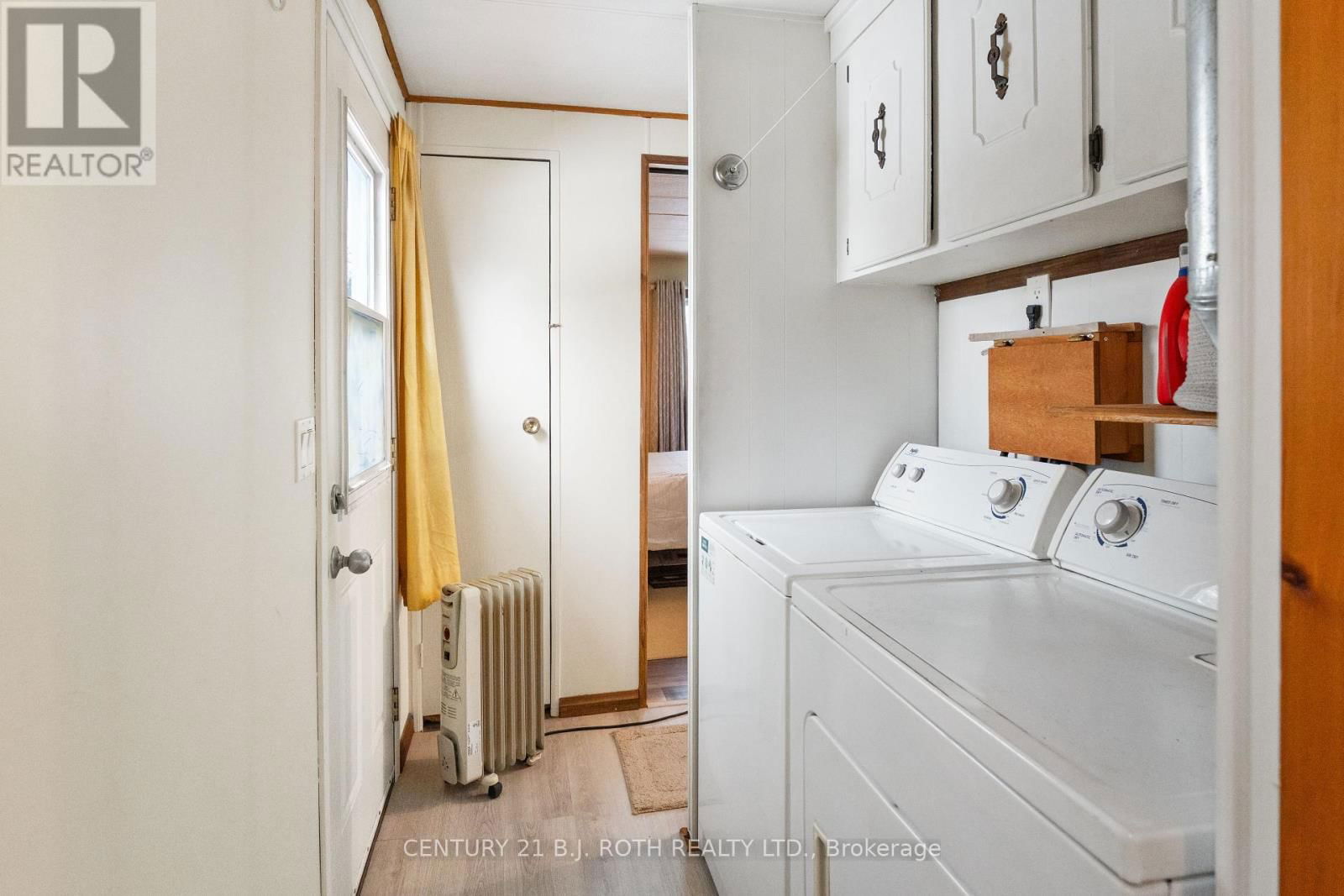 1 ORR DRIVE Image 9
