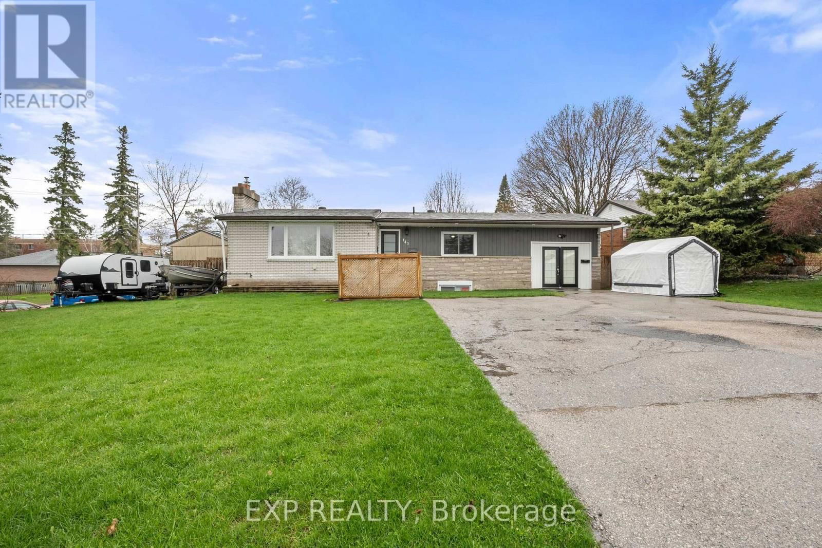 143 WESTMOUNT DRIVE NORTH Image 2