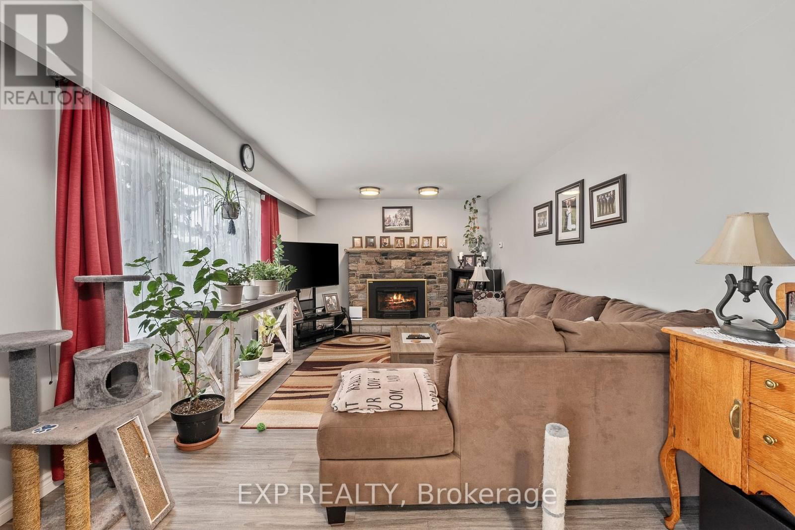 143 WESTMOUNT DRIVE NORTH Image 6