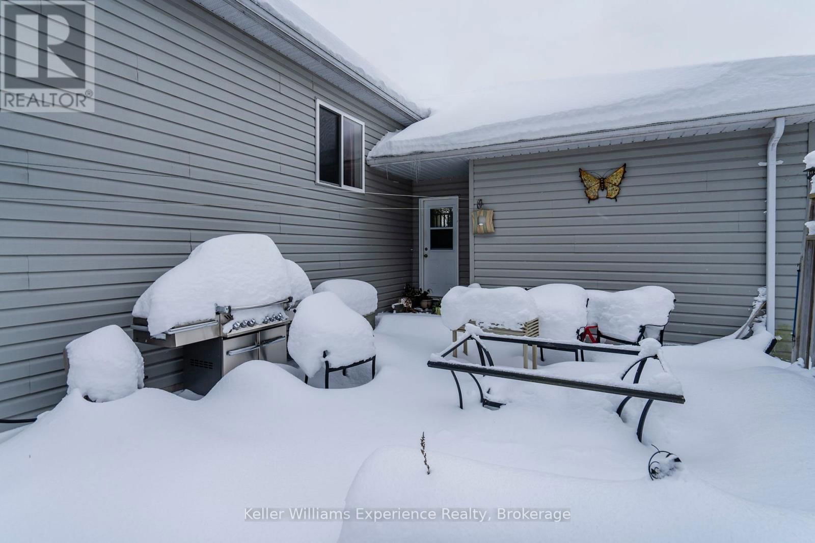 62 MCDERMITT TRAIL Image 32