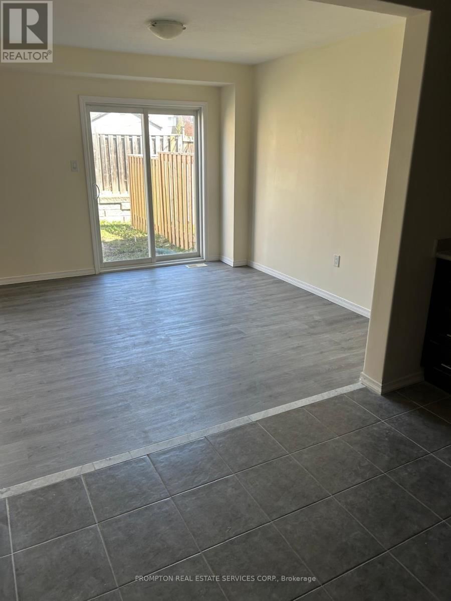 21 - 75 PRINCE WILLIAM WAY Image 6