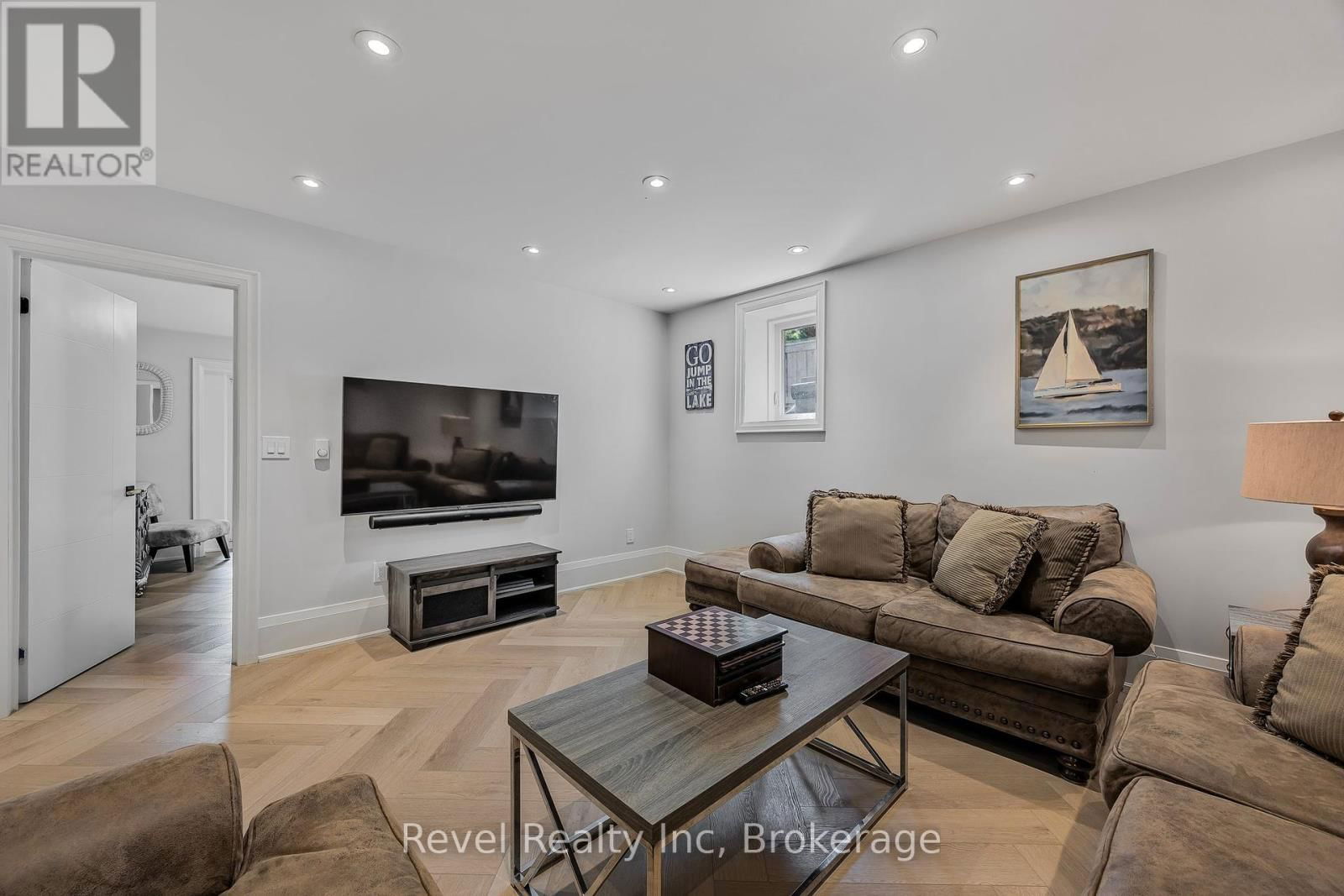 237 WEST SHORE DRIVE Image 26