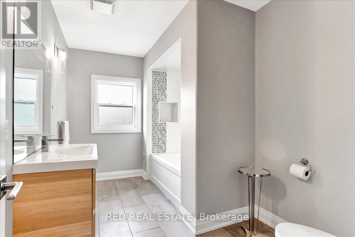 88 COOK STREET Image 25