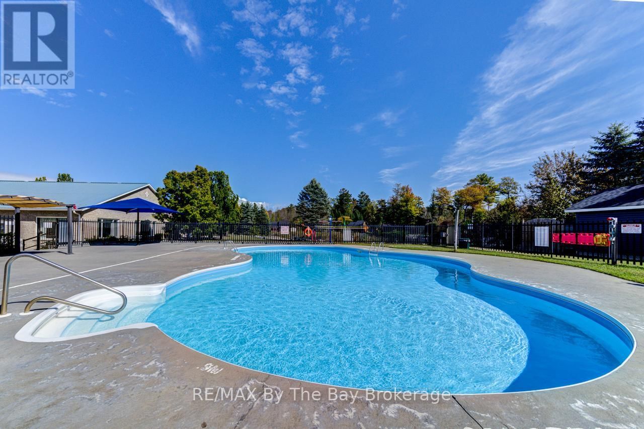 154 - 85 THEME PARK DRIVE Image 4