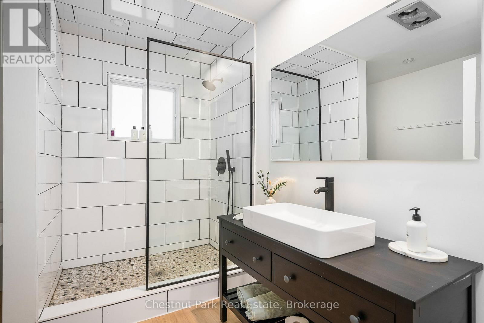 74 BEAUREMI ROAD Image 22