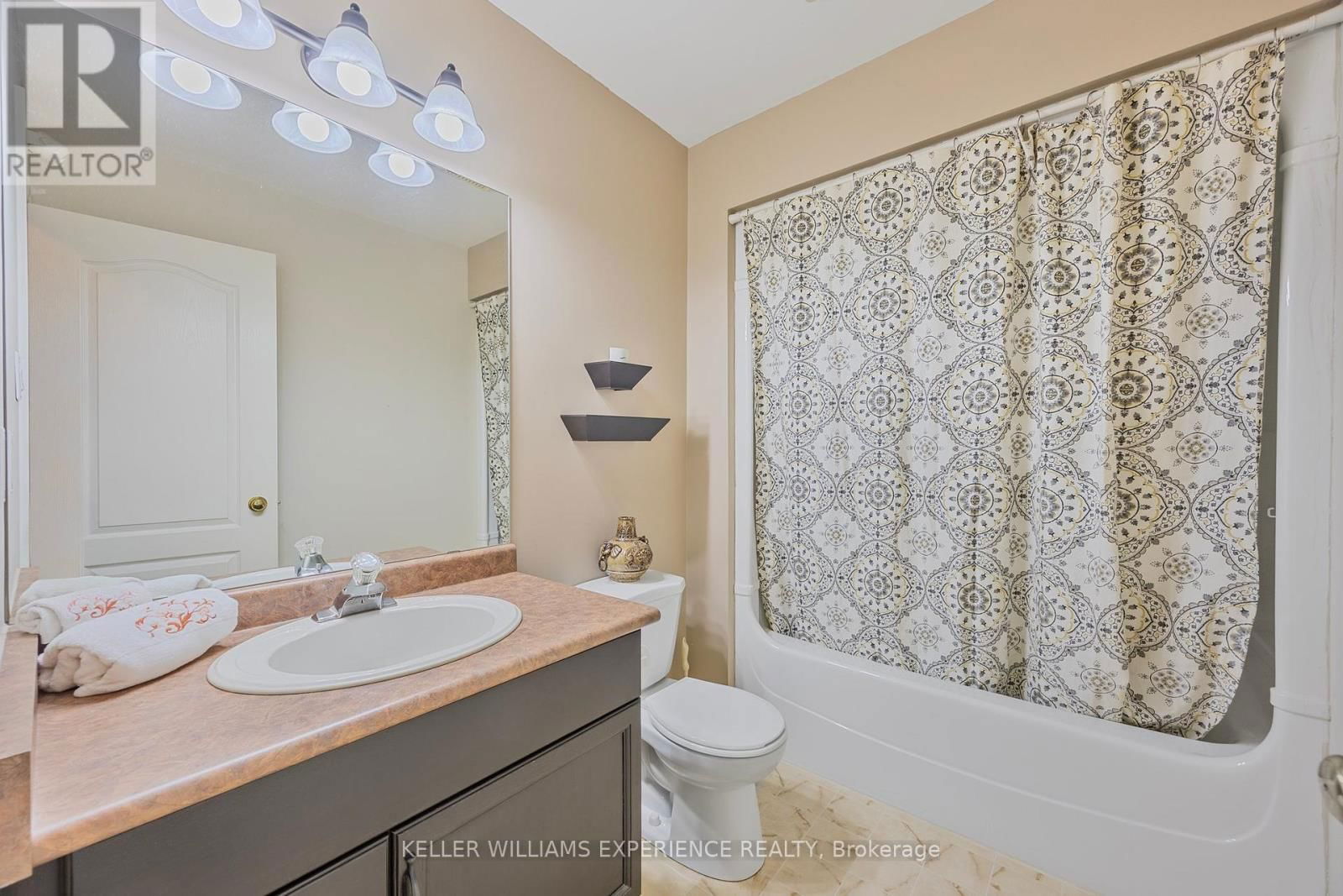 5 MOREAU COURT Image 11