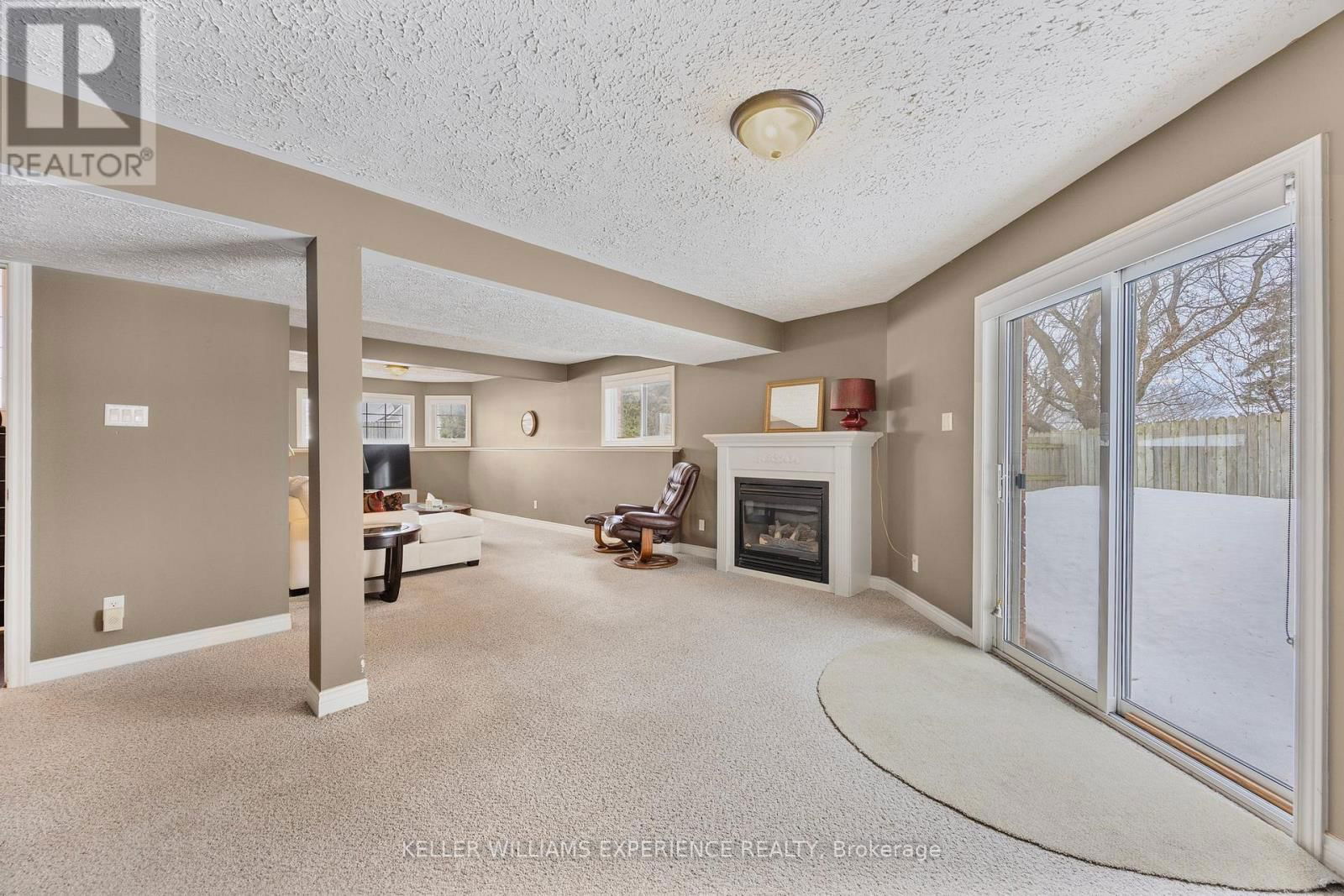5 MOREAU COURT Image 13