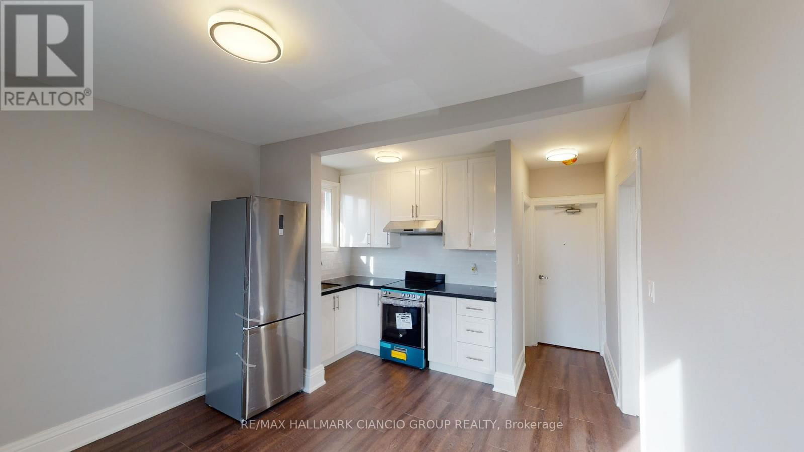 66 NOTTAWASAGA STREET Image 32