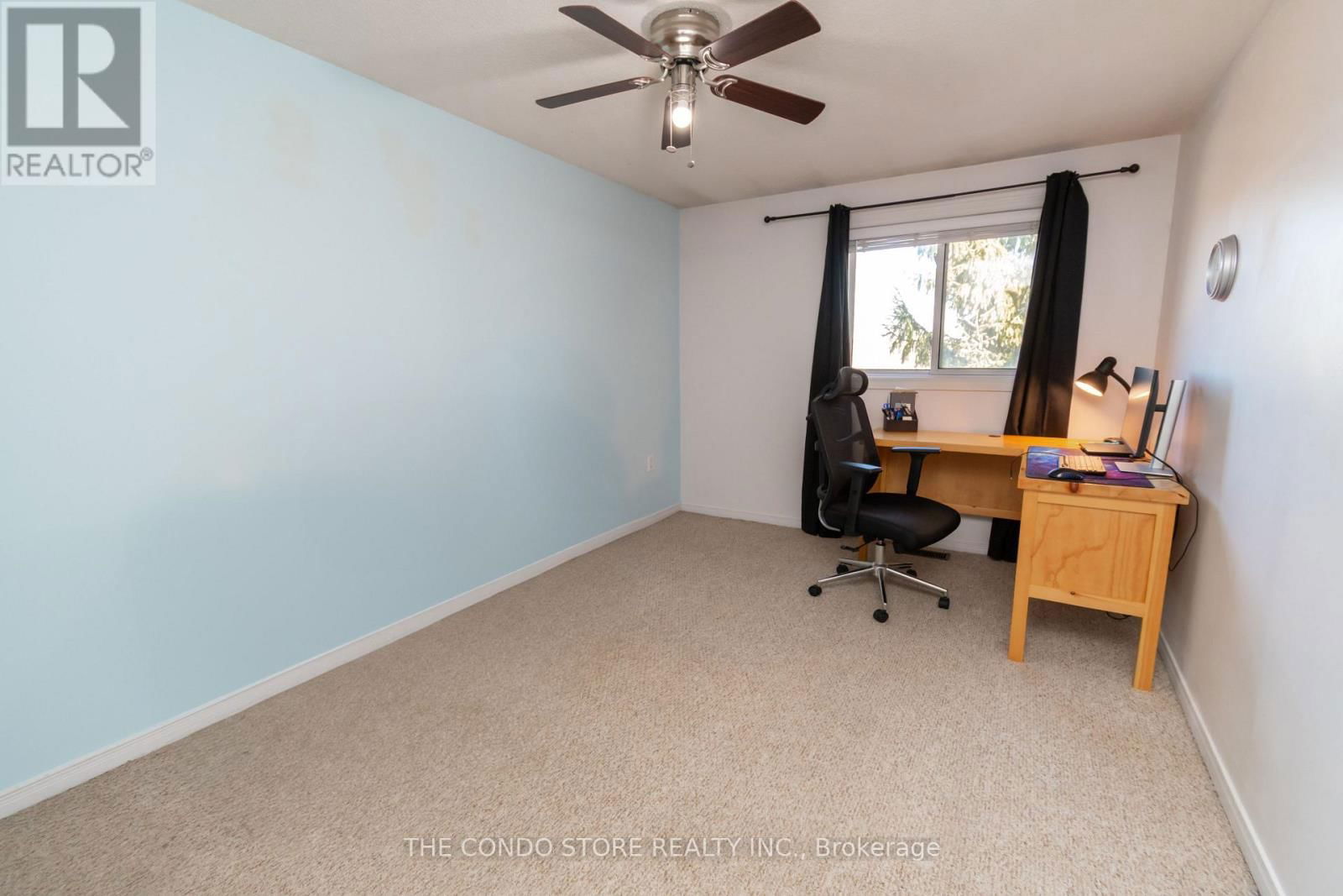 32 - 10 SAWMILL ROAD Image 14