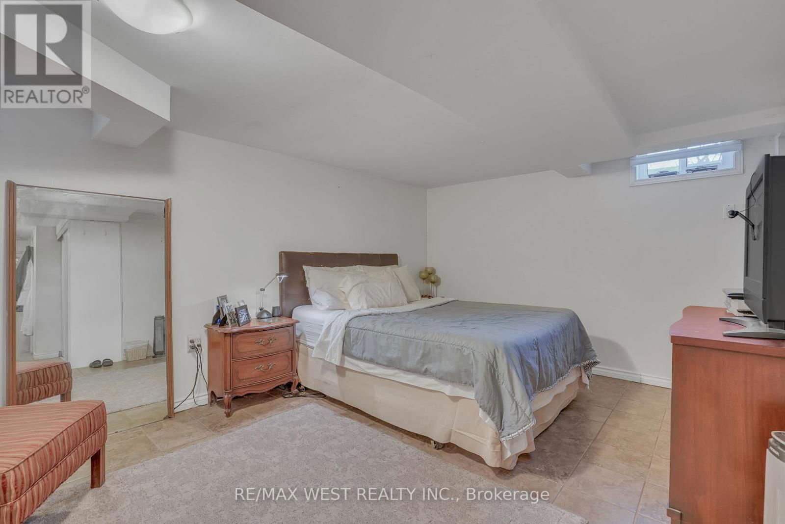15 PARKSIDE DRIVE Image 14