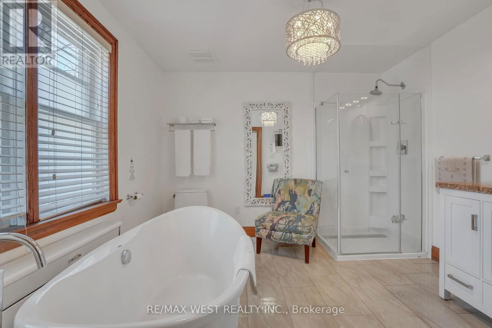 15 PARKSIDE DRIVE Image 6