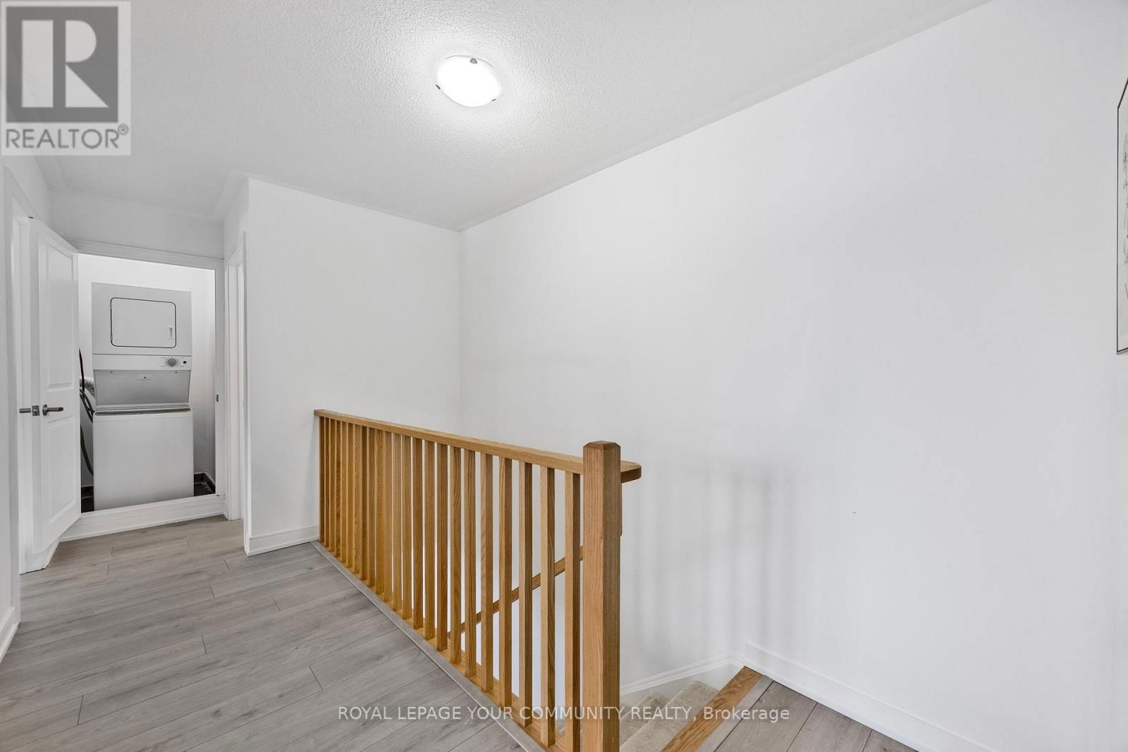 66 APPLETREE LANE Image 22