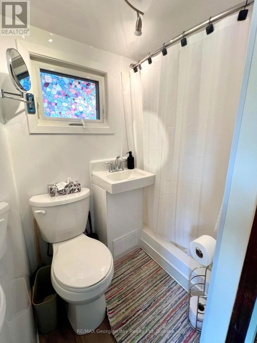 83 BEACH ROAD Image 11
