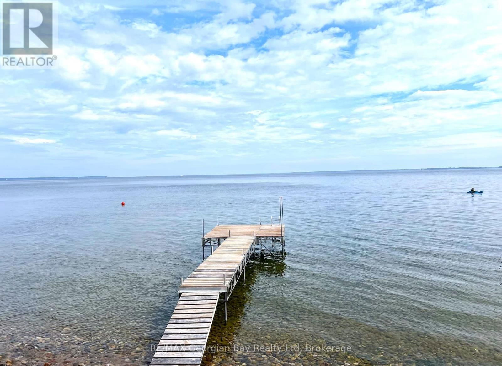83 BEACH ROAD Image 20