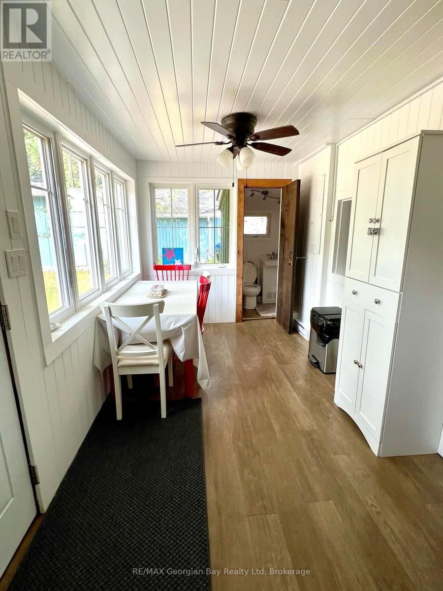 83 BEACH ROAD Image 4