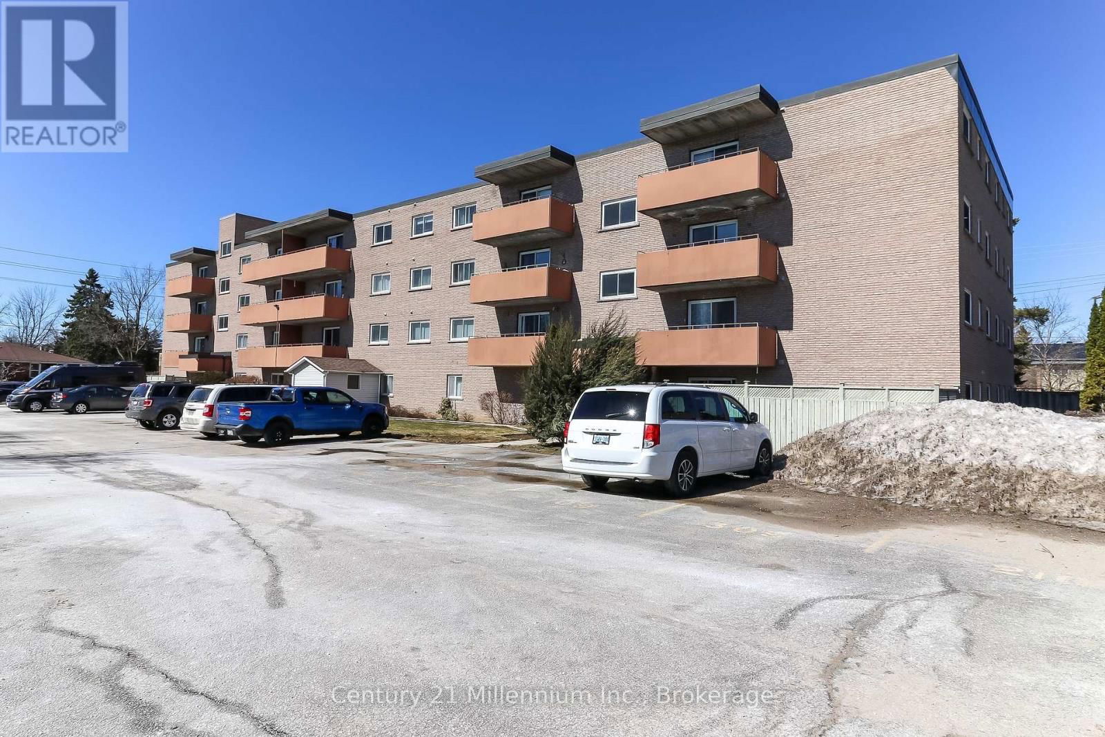 406 - 184 EIGHTH STREET Image 2