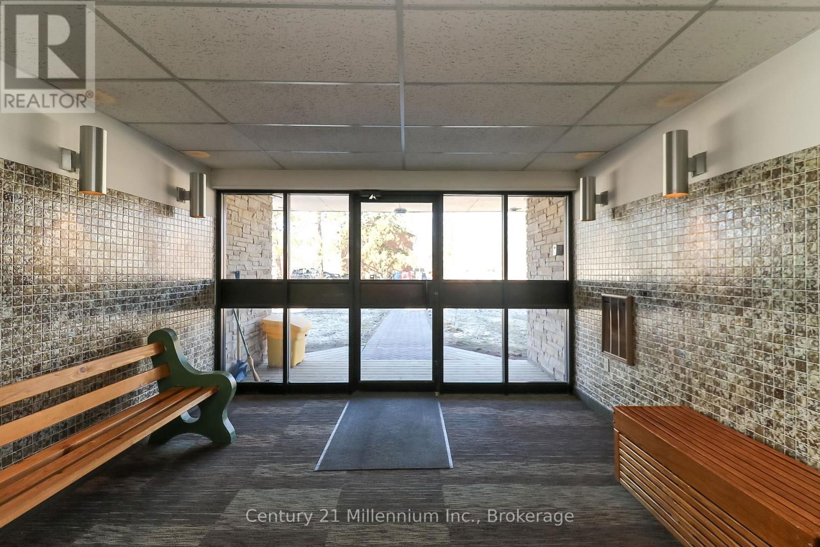 406 - 184 EIGHTH STREET Image 3