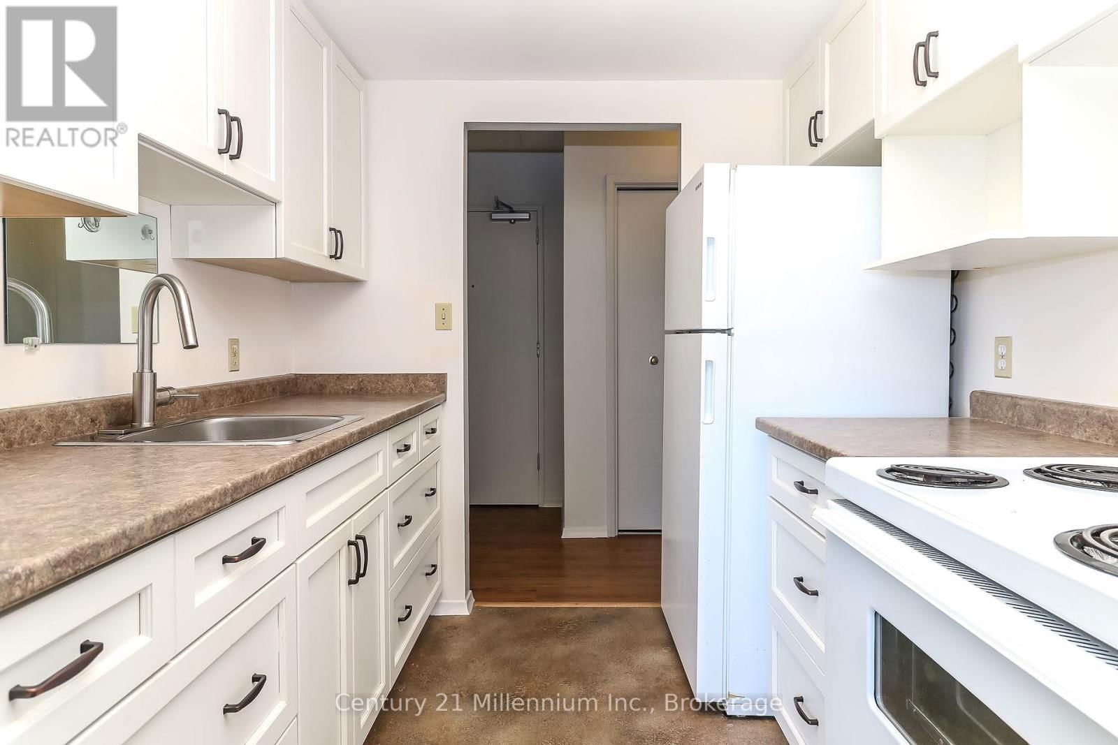 406 - 184 EIGHTH STREET Image 6