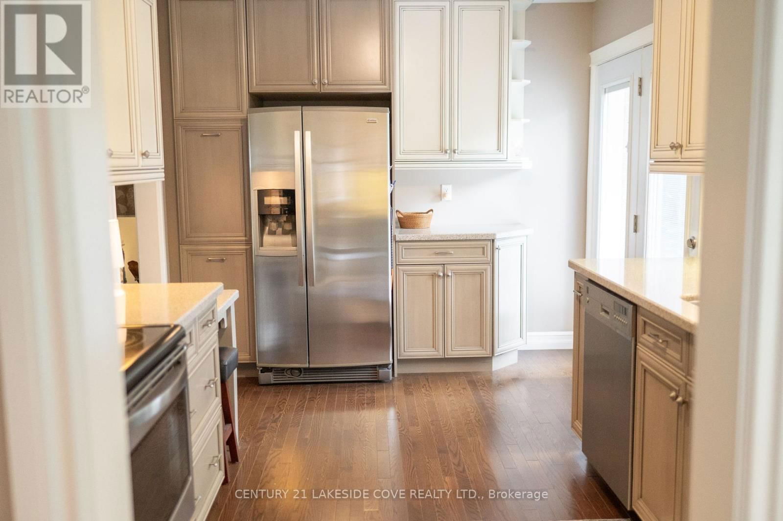 27 THICKETWOOD PLACE Image 13
