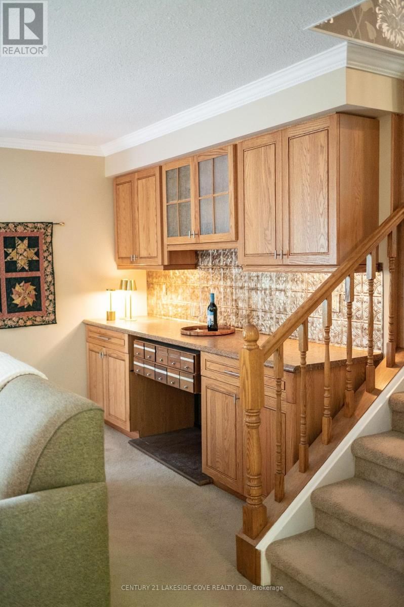 27 THICKETWOOD PLACE Image 28