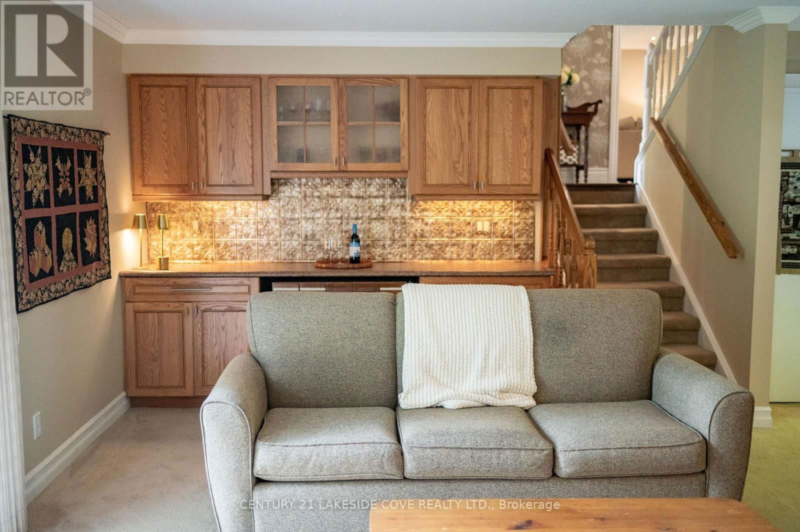 27 THICKETWOOD PLACE Image 30