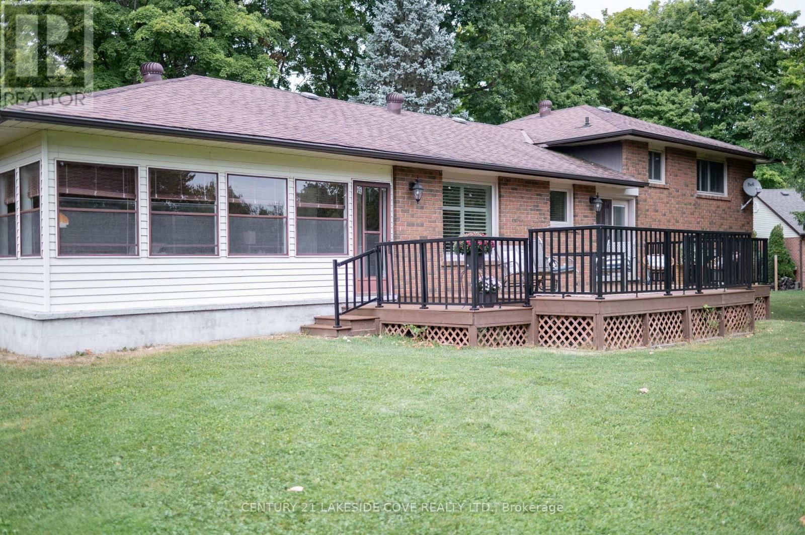 27 THICKETWOOD PLACE Image 34