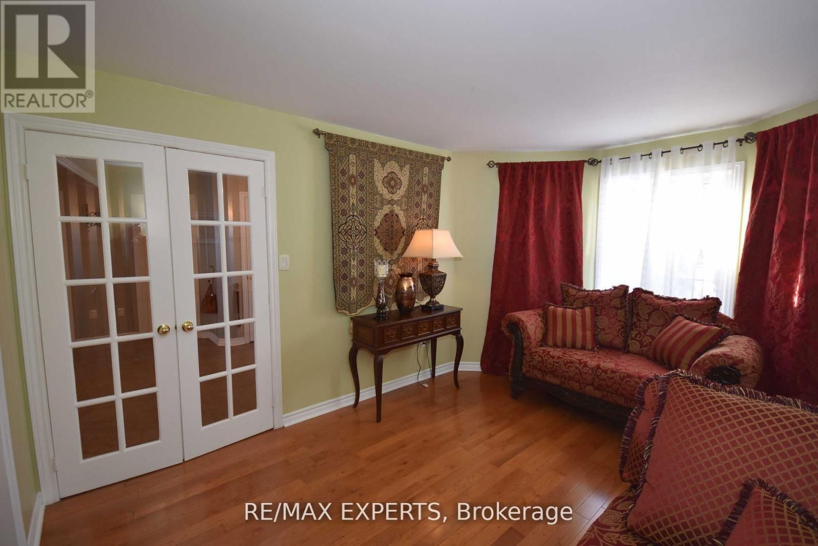 5 KELSEY CRESCENT Image 15