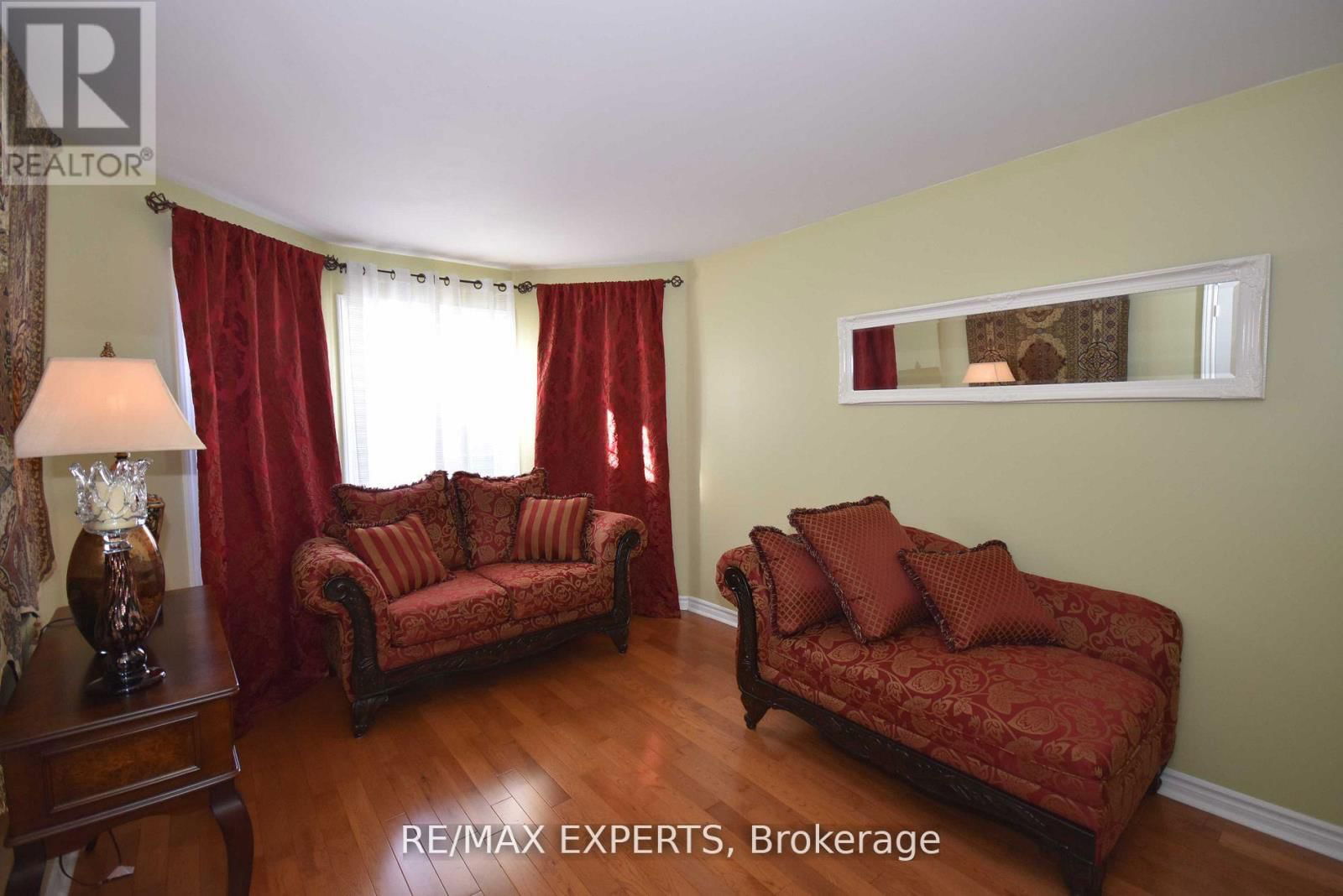 5 KELSEY CRESCENT Image 16