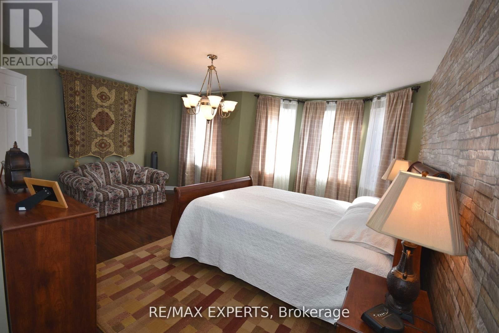 5 KELSEY CRESCENT Image 22