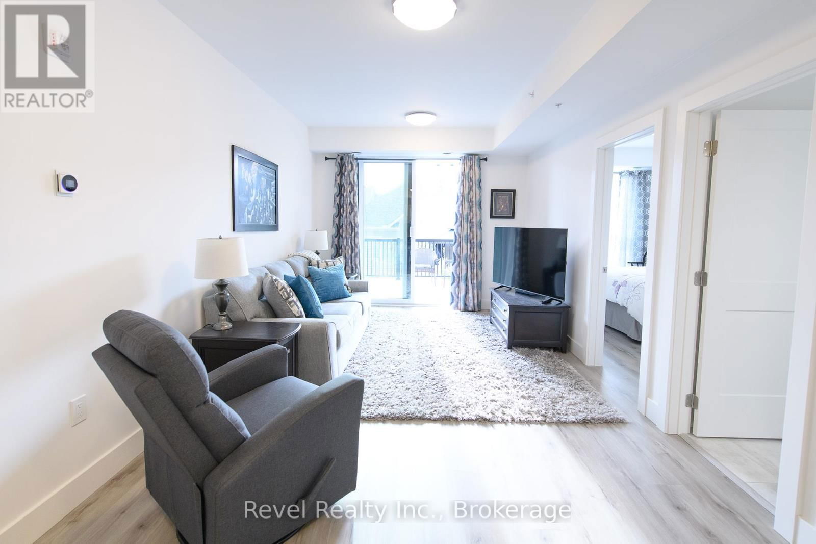 118 - 4 KIMBERLY LANE Image 6