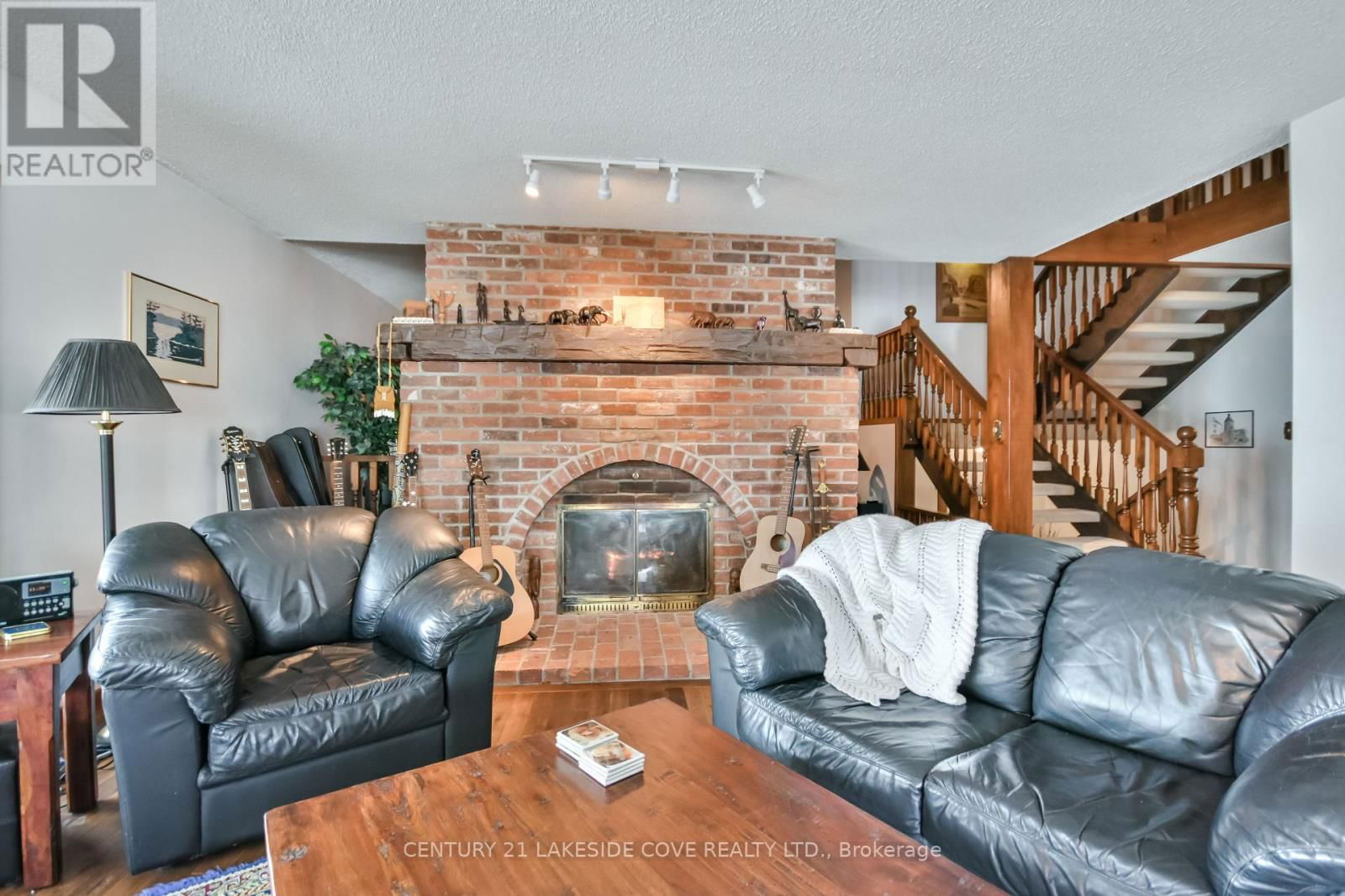 42 THICKETWOOD PLACE Image 17