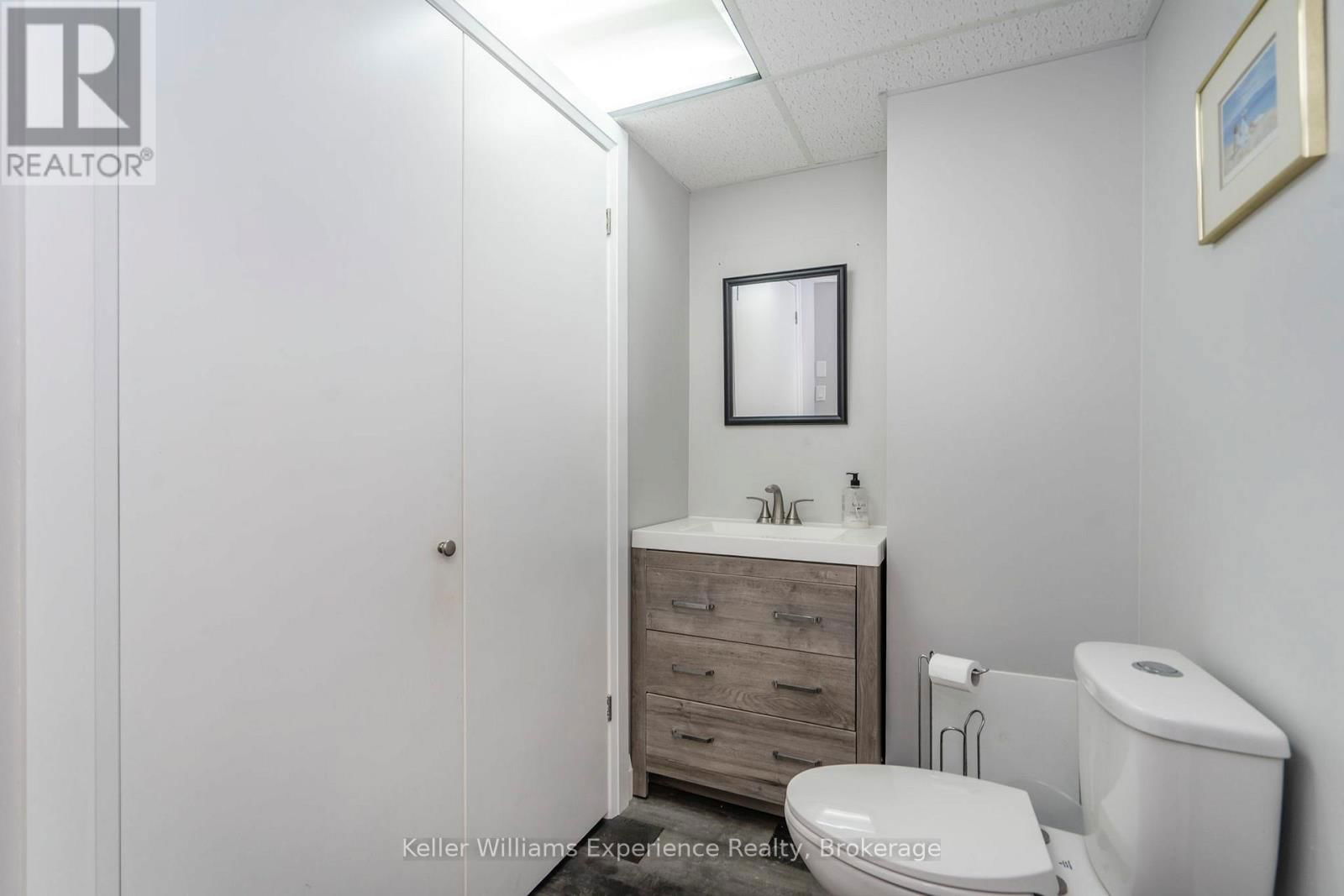 296 KING STREET Image 13