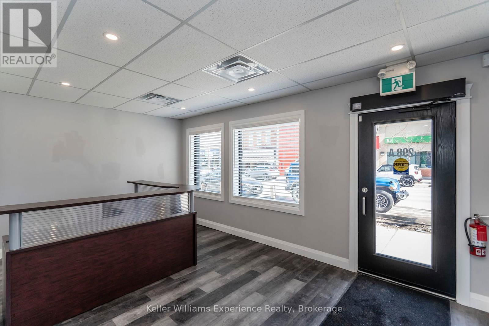 296 KING STREET Image 2