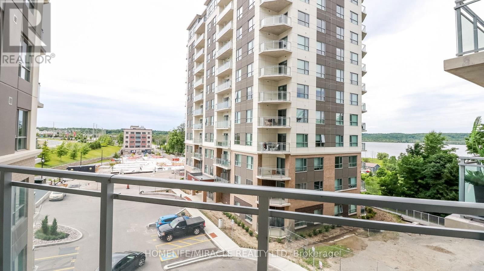 501 - 58 LAKESIDE TERRACE Image 23