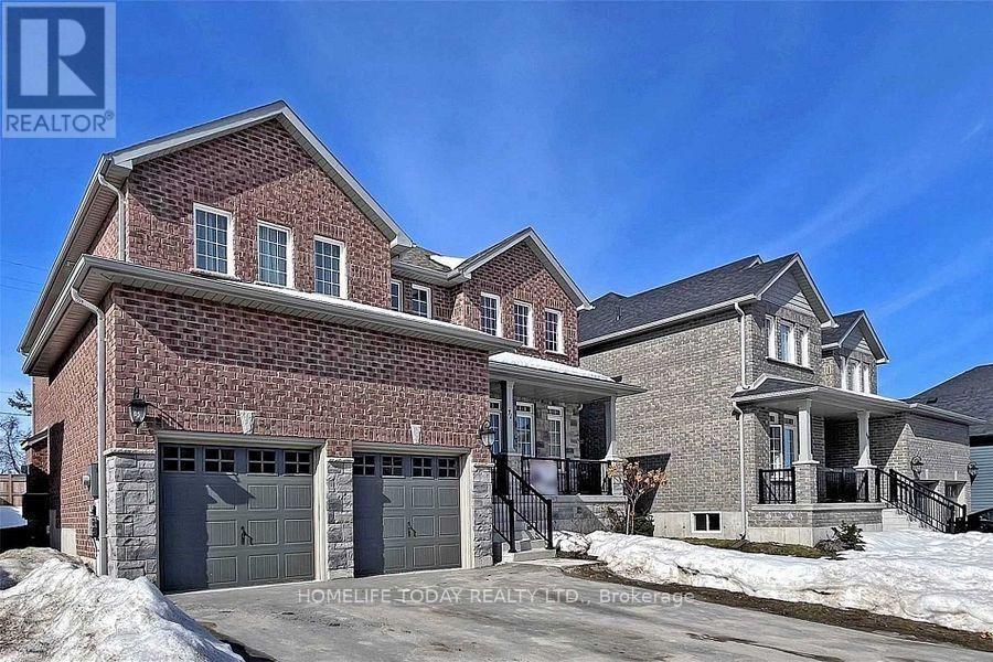 71 LOCKERBIE CRESCENT Image 2