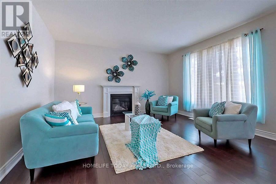 71 LOCKERBIE CRESCENT Image 9