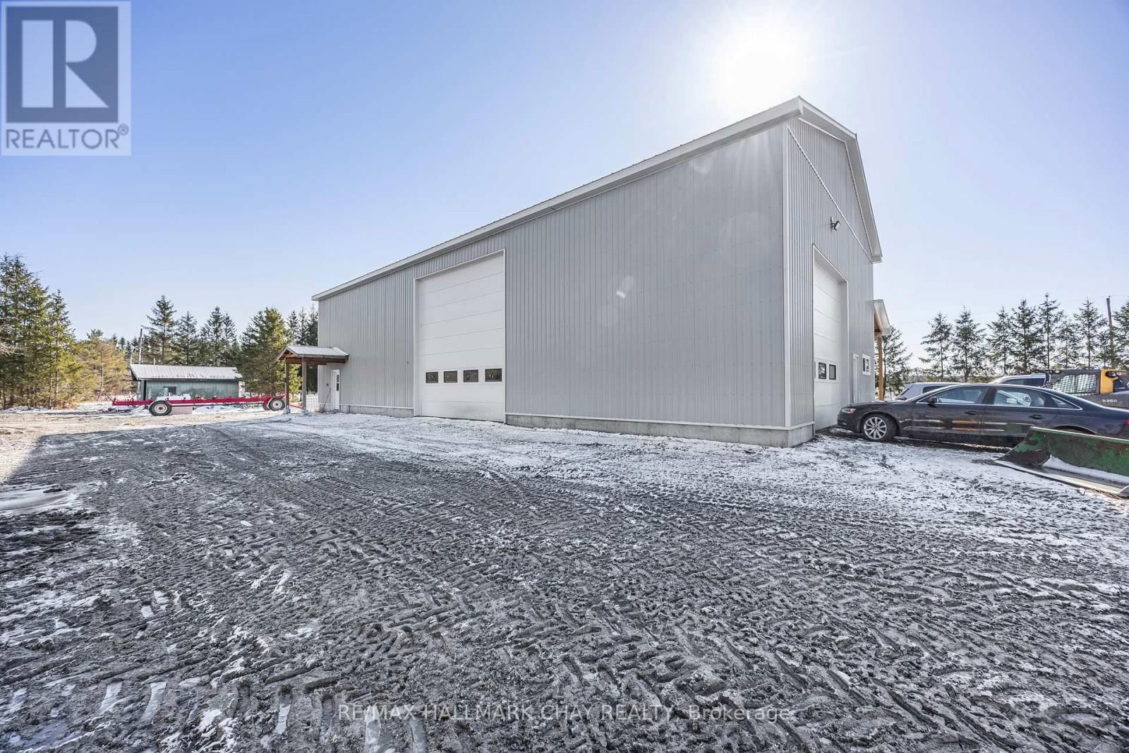 288 STEELES LINE Image 15