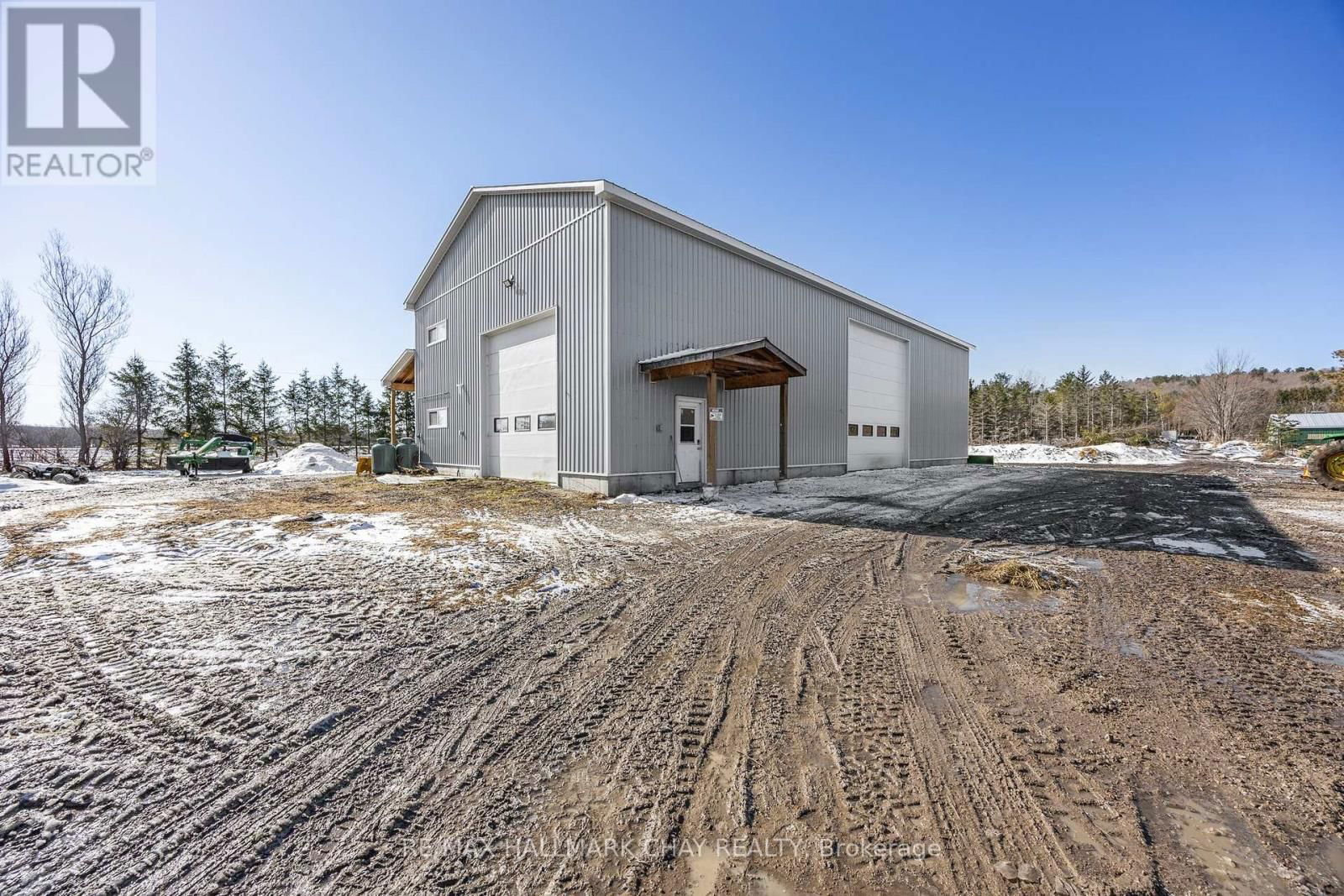 288 STEELES LINE Image 16