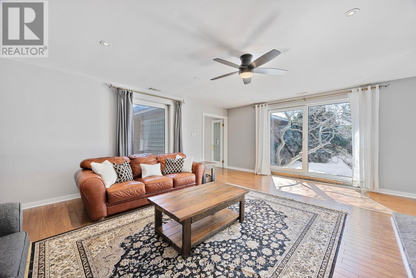 288 STEELES LINE Image 33