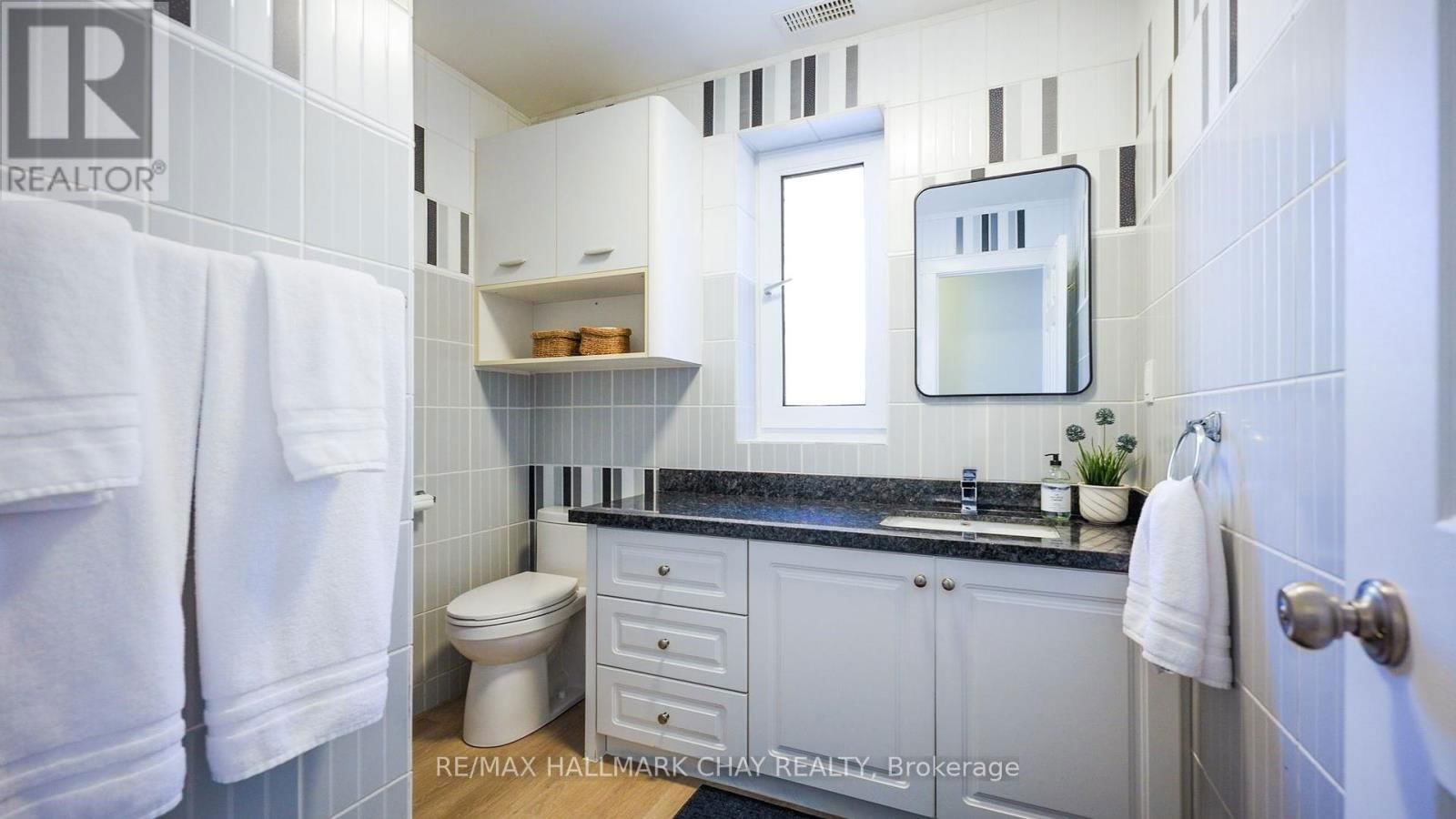 288 STEELES LINE Image 46