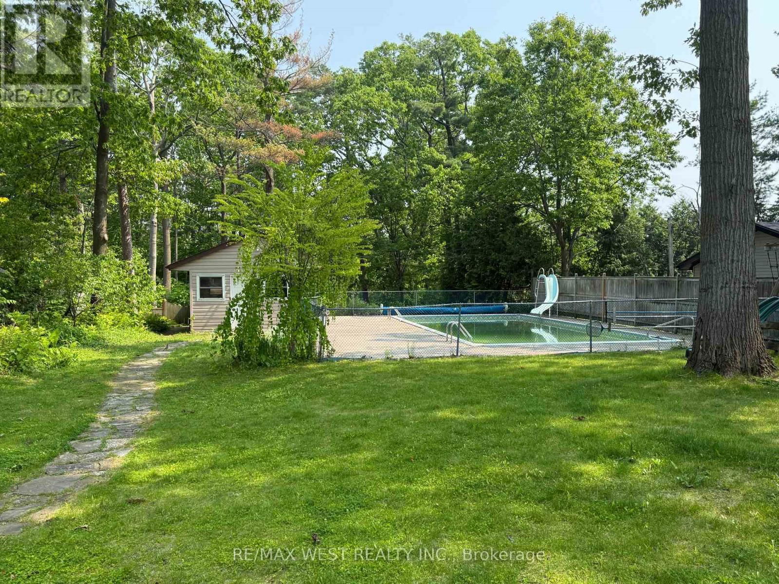 105 SHIRLEY AVENUE Image 37