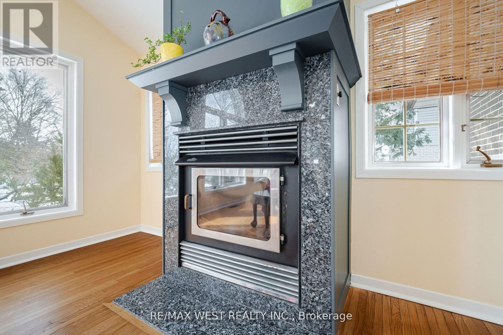 105 SHIRLEY AVENUE Image 8