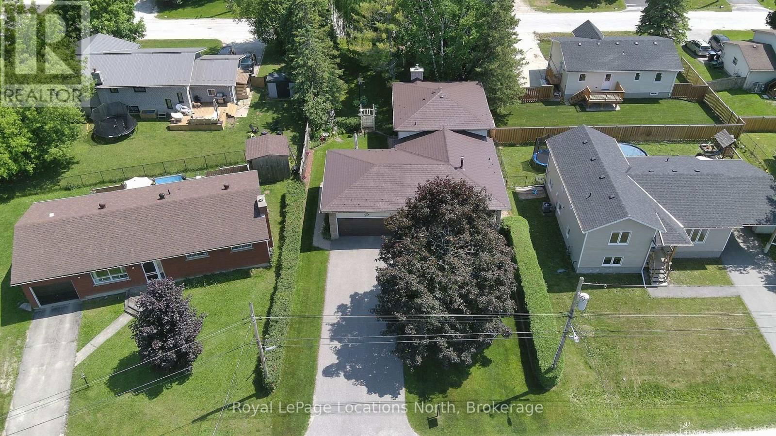 221 JOHN STREET Image 4