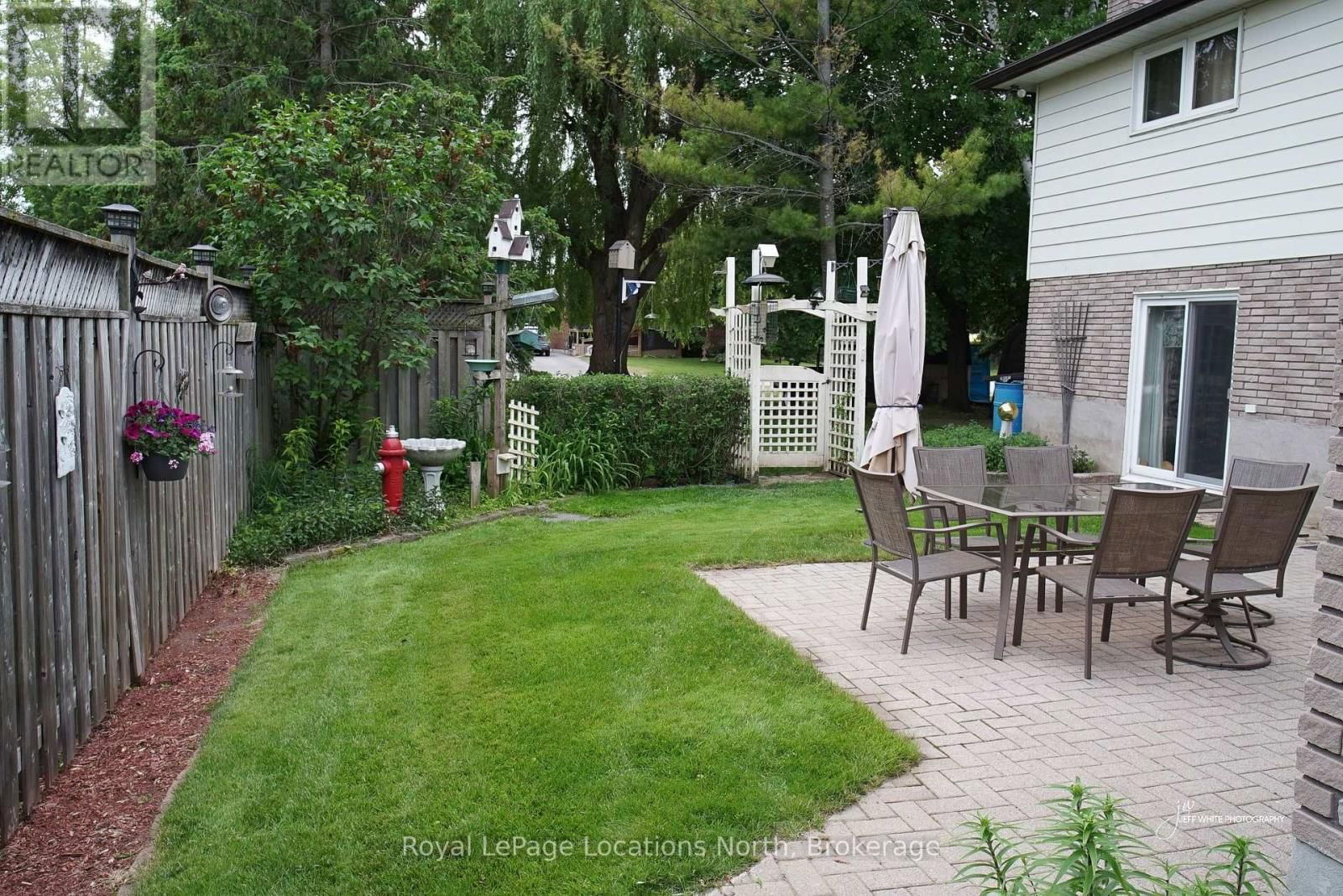 221 JOHN STREET Image 5