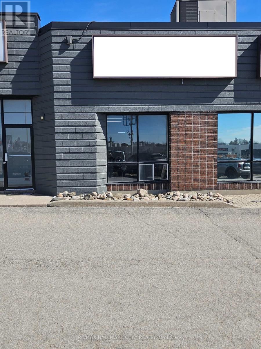 2 - 4 ALLIANCE BOULEVARD Image 1