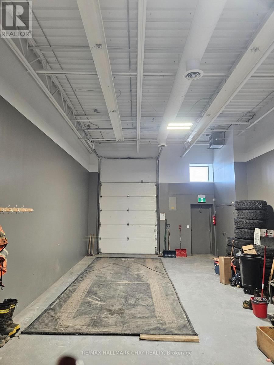 2 - 4 ALLIANCE BOULEVARD Image 2