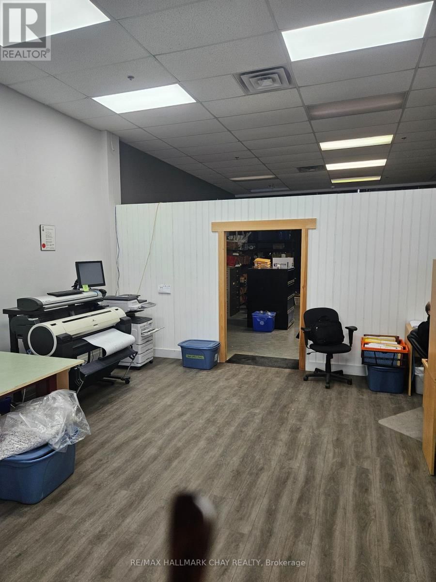 2 - 4 ALLIANCE BOULEVARD Image 8