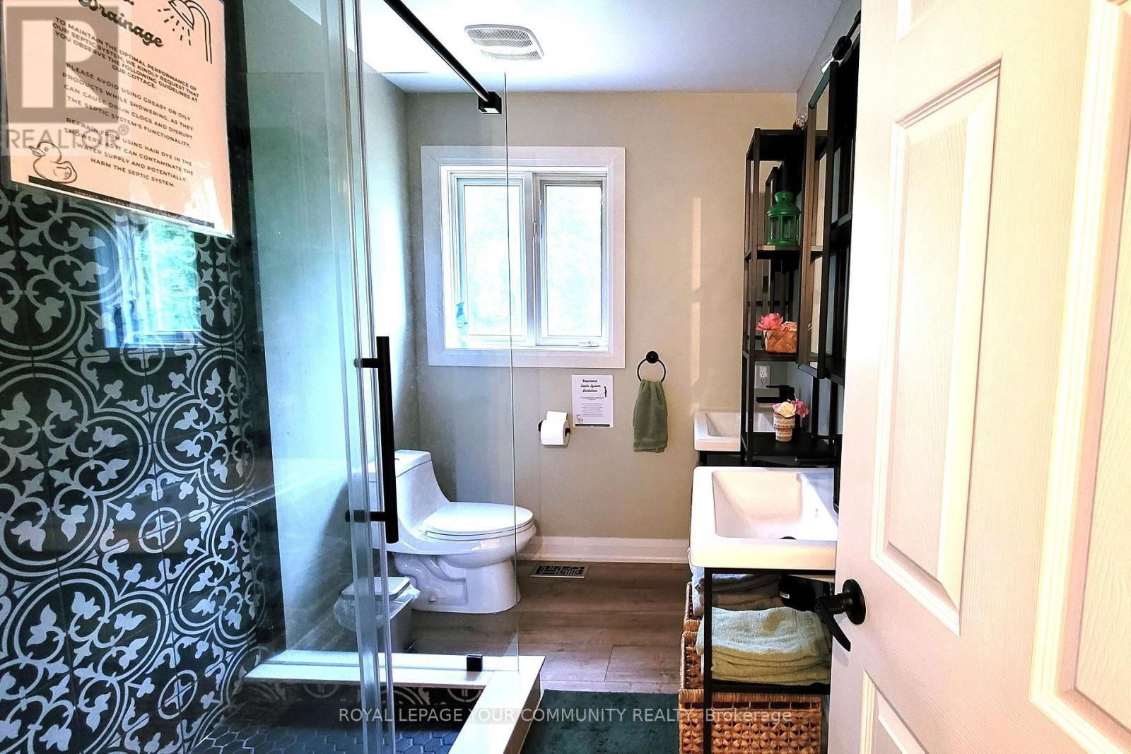 1138 SIESTA DRIVE Image 16